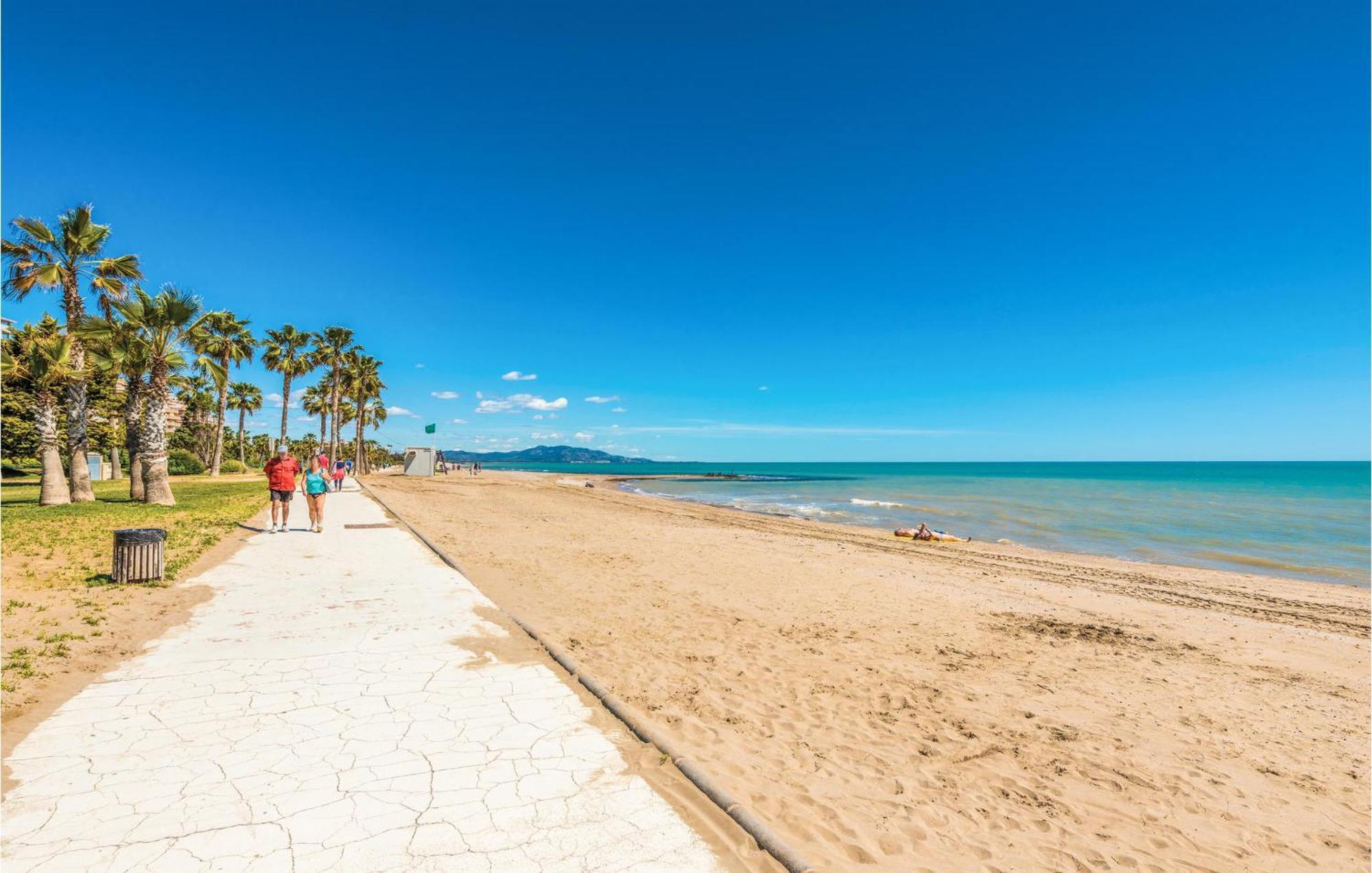 Beautiful Apartment In Oropesa Del Mar With Wifi Exteriör bild