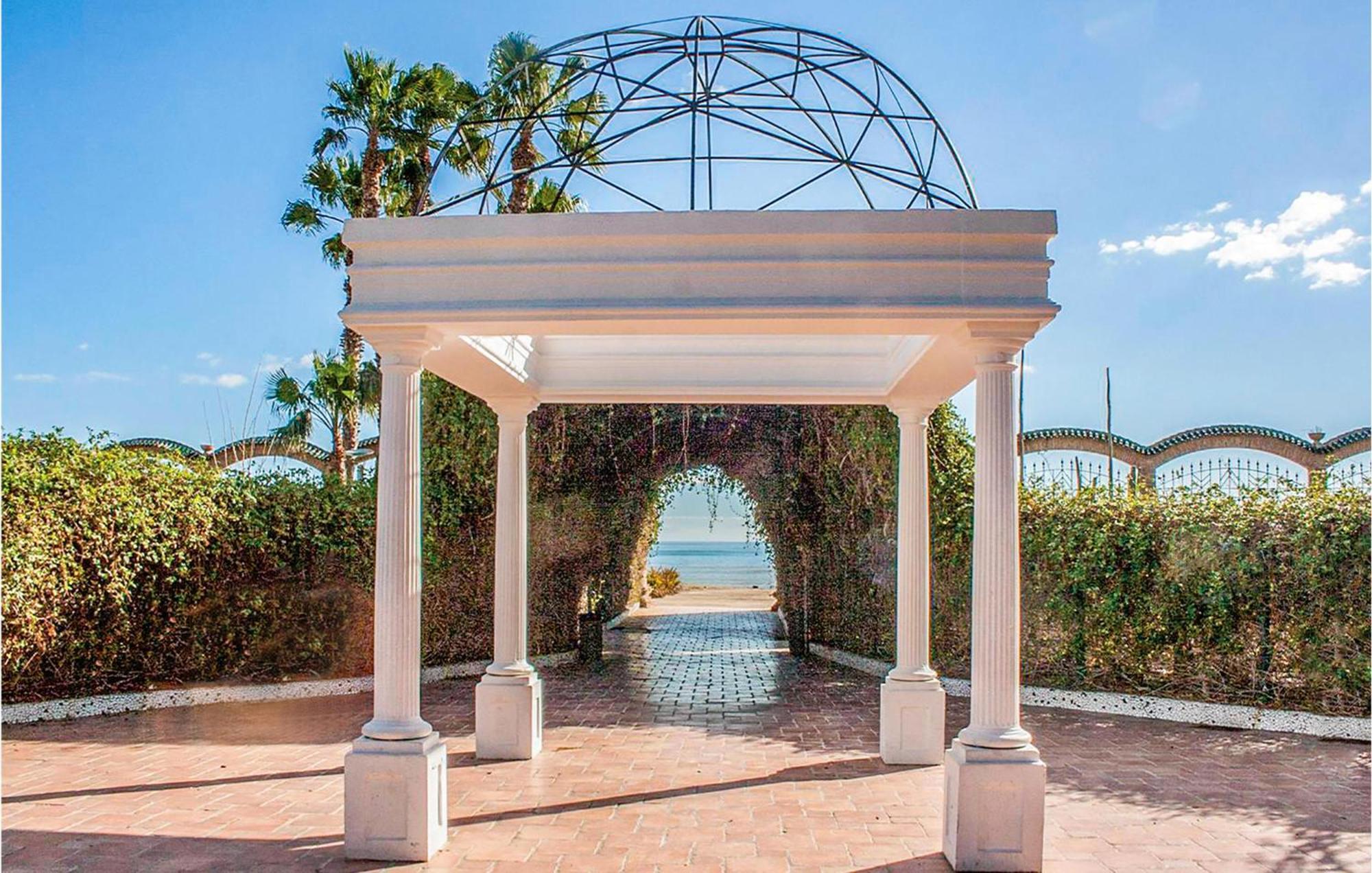 Beautiful Apartment In Oropesa Del Mar With Wifi Exteriör bild